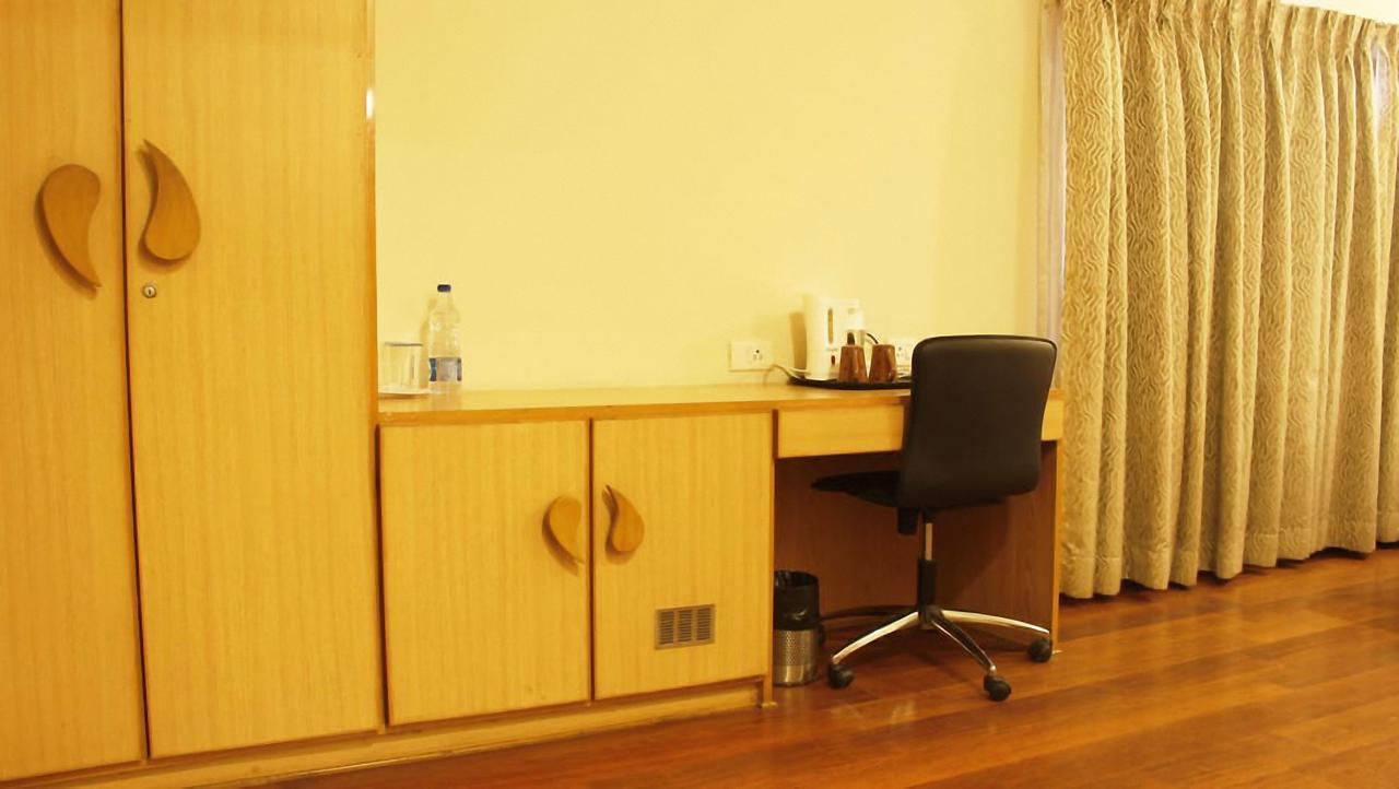Classic Luxury Service Apartments วิสาขปัตนัม ภายนอก รูปภาพ