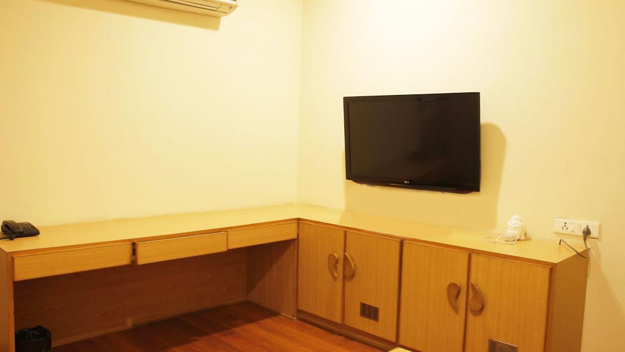 Classic Luxury Service Apartments วิสาขปัตนัม ภายนอก รูปภาพ